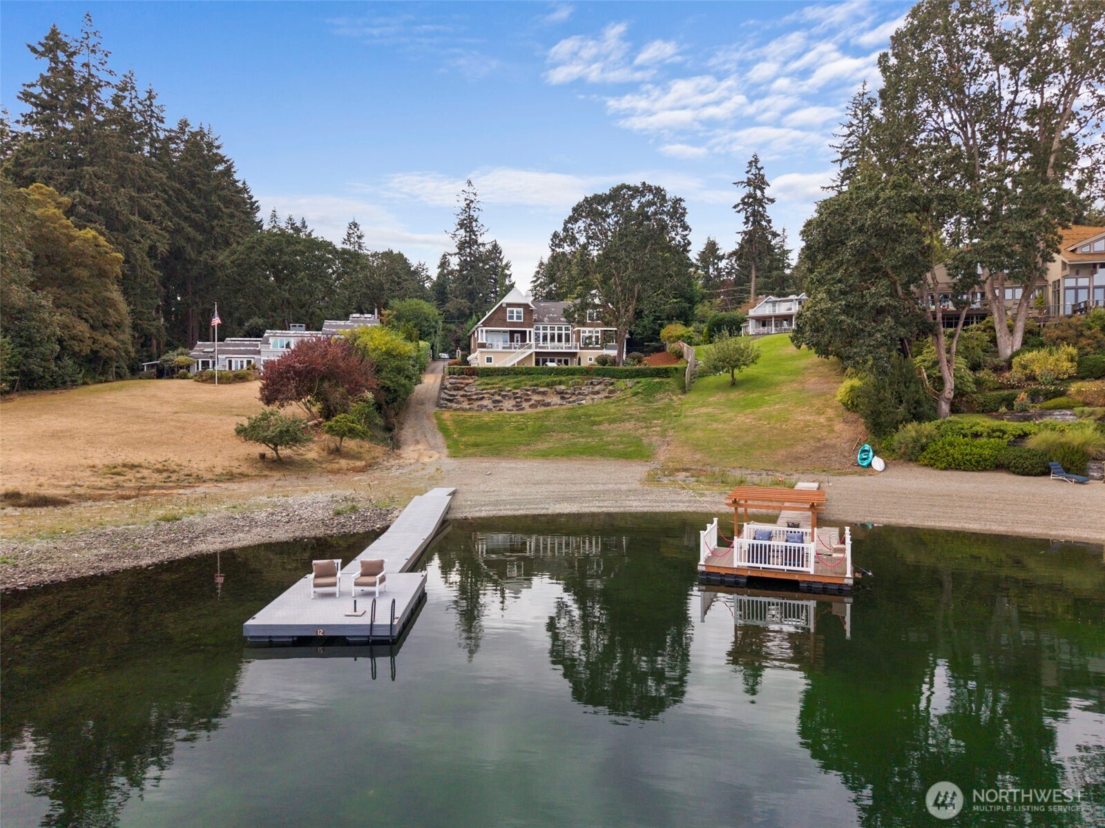 11621 Gravelly Lake Drive Property Photo 40