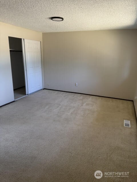 1306 Sherwood Court Property Photo 7