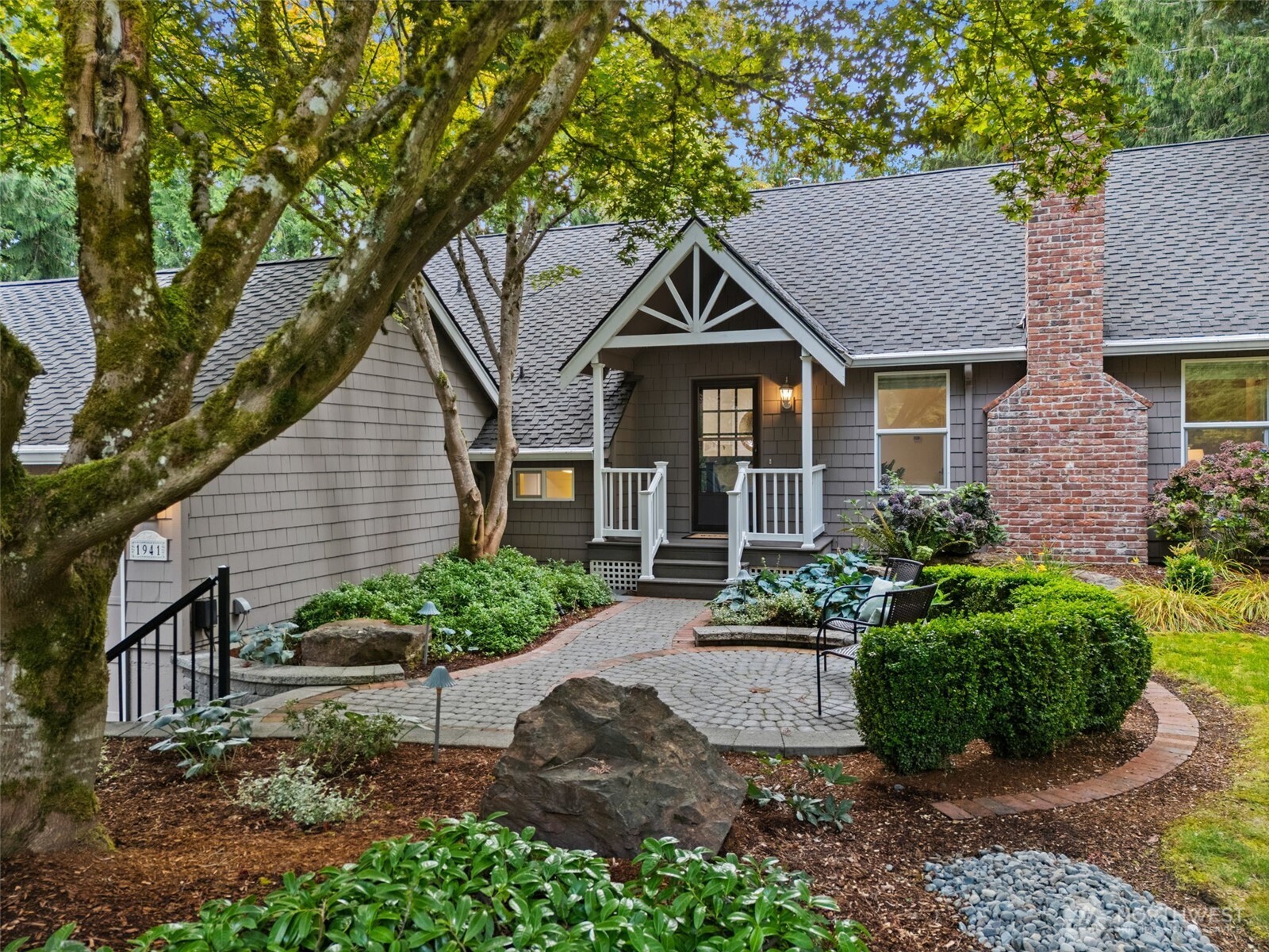 1941 224th Place Property Photo 1