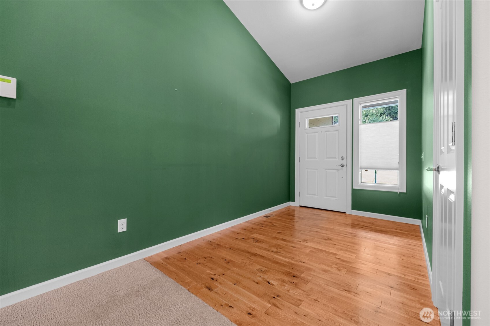 15705 99th Drive Property Photo 3