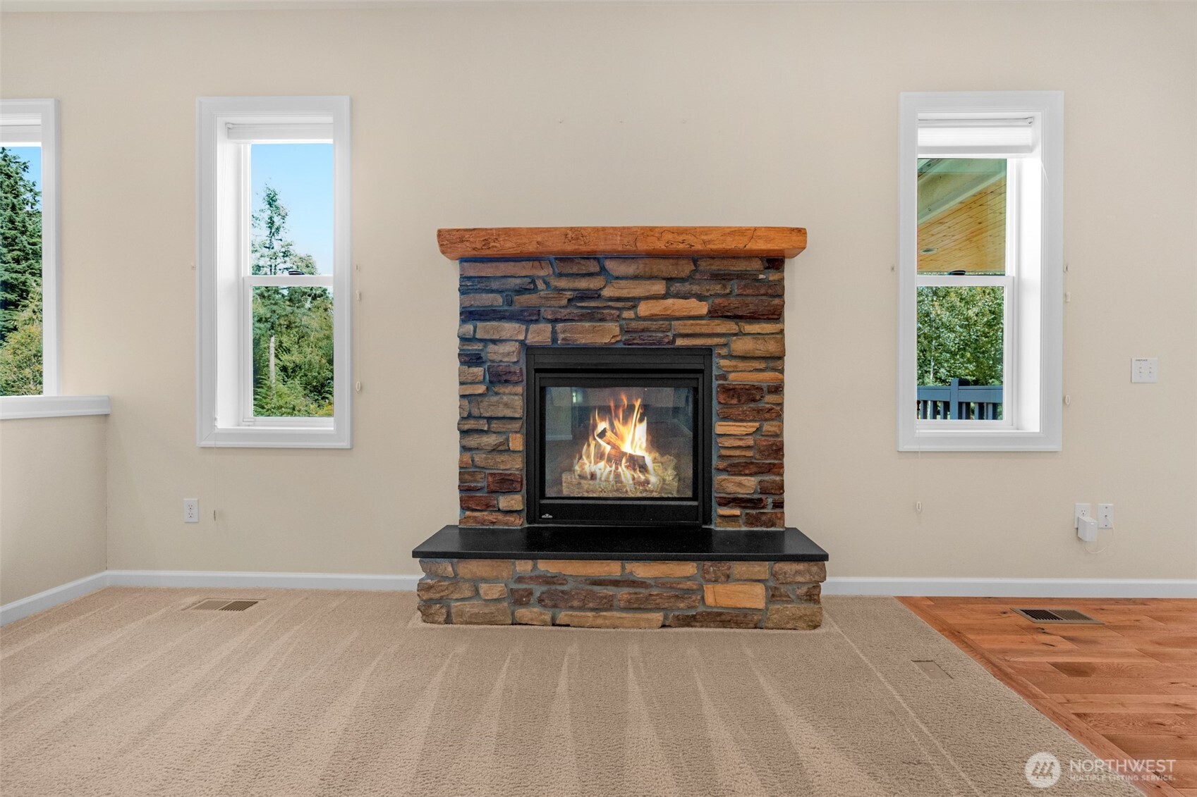 15705 99th Drive Property Photo 7