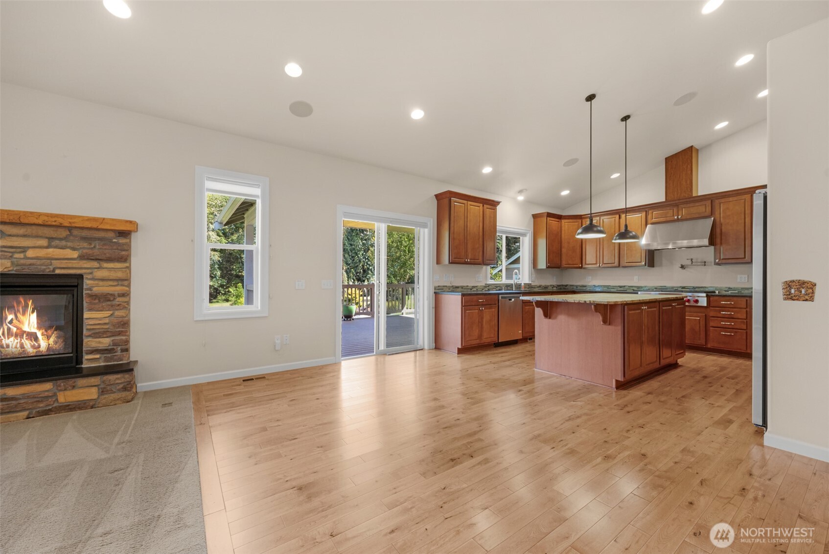 15705 99th Drive Property Photo 9