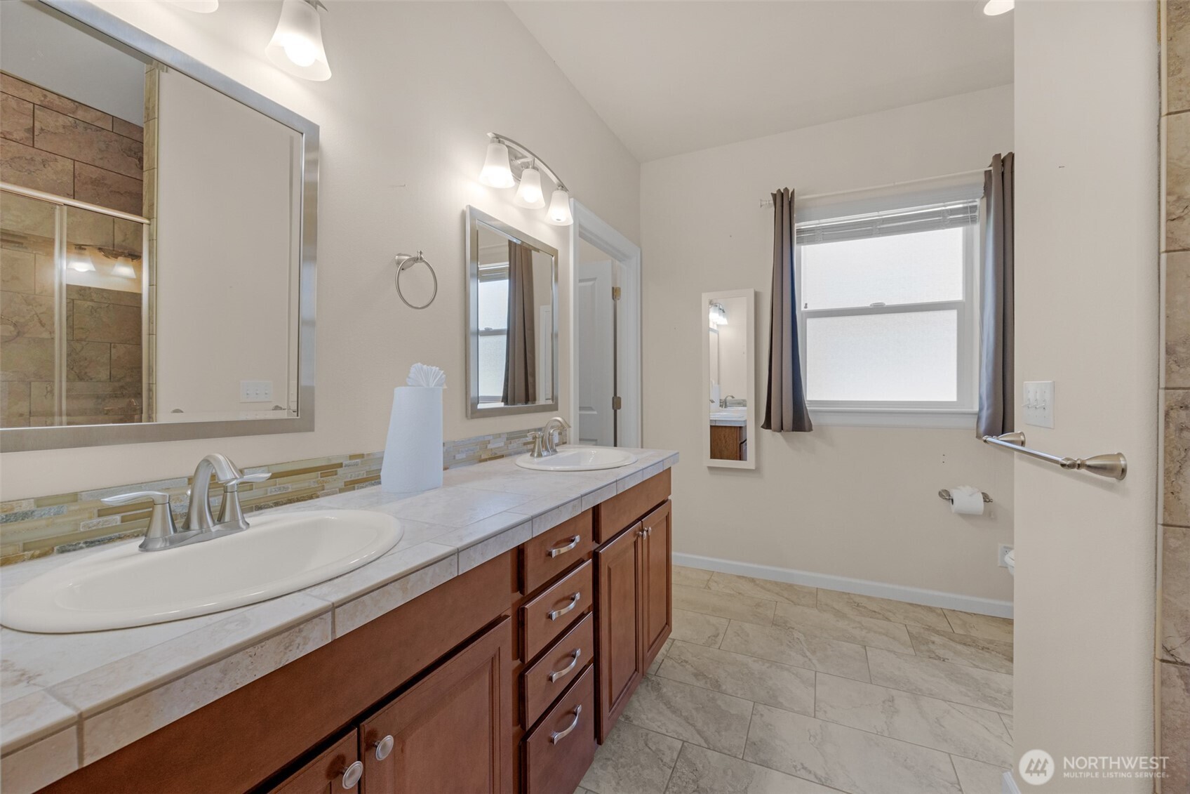 15705 99th Drive Property Photo 16