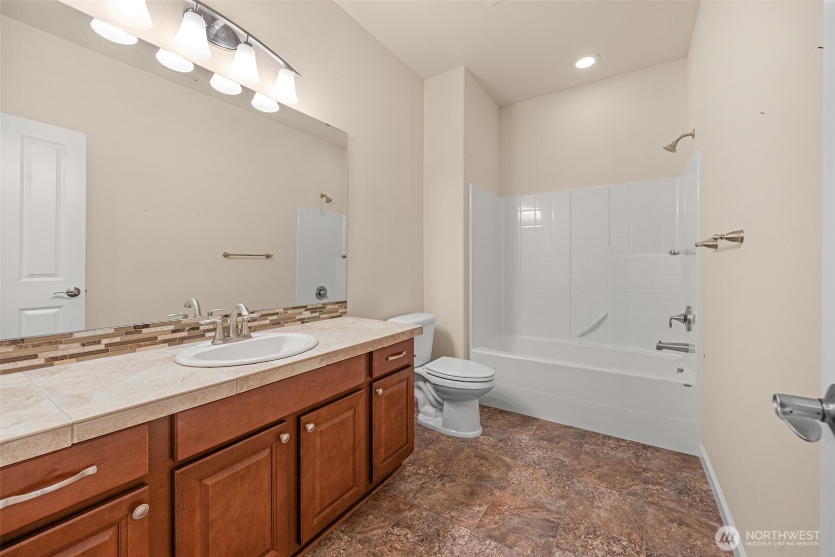 15705 99th Drive Property Photo 24
