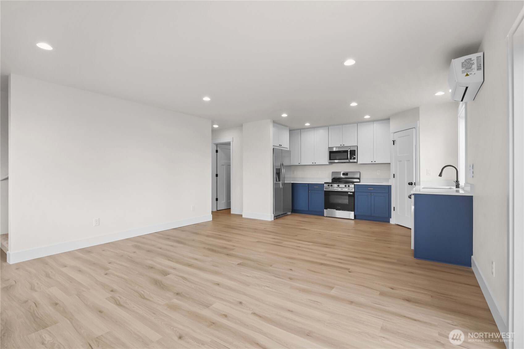 15 Anchor Way Loop Property Photo 6