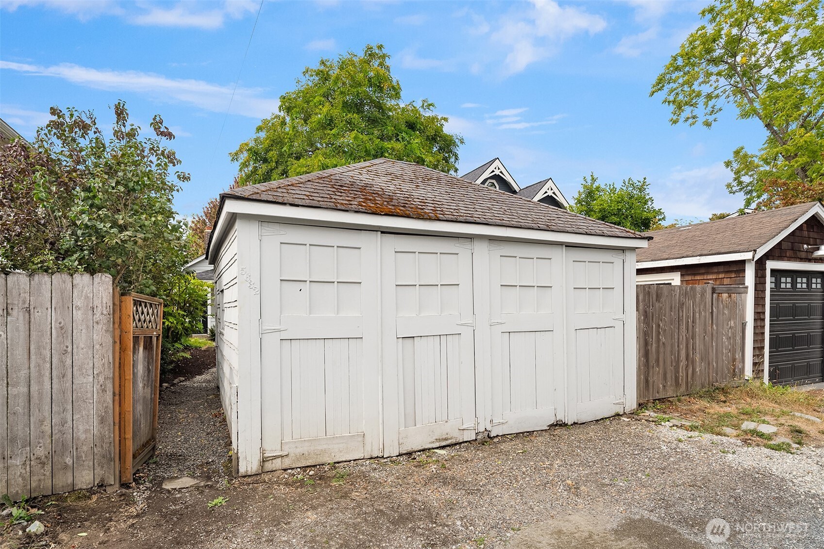 5632 Keystone Place Property Photo 17