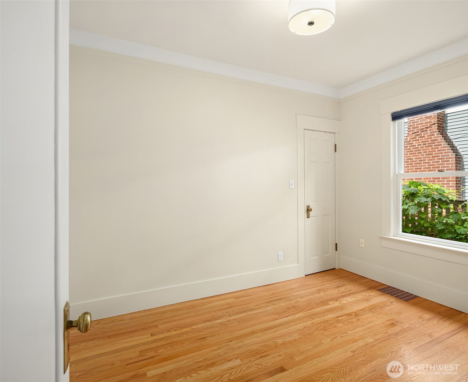 5632 Keystone Place Property Photo 21