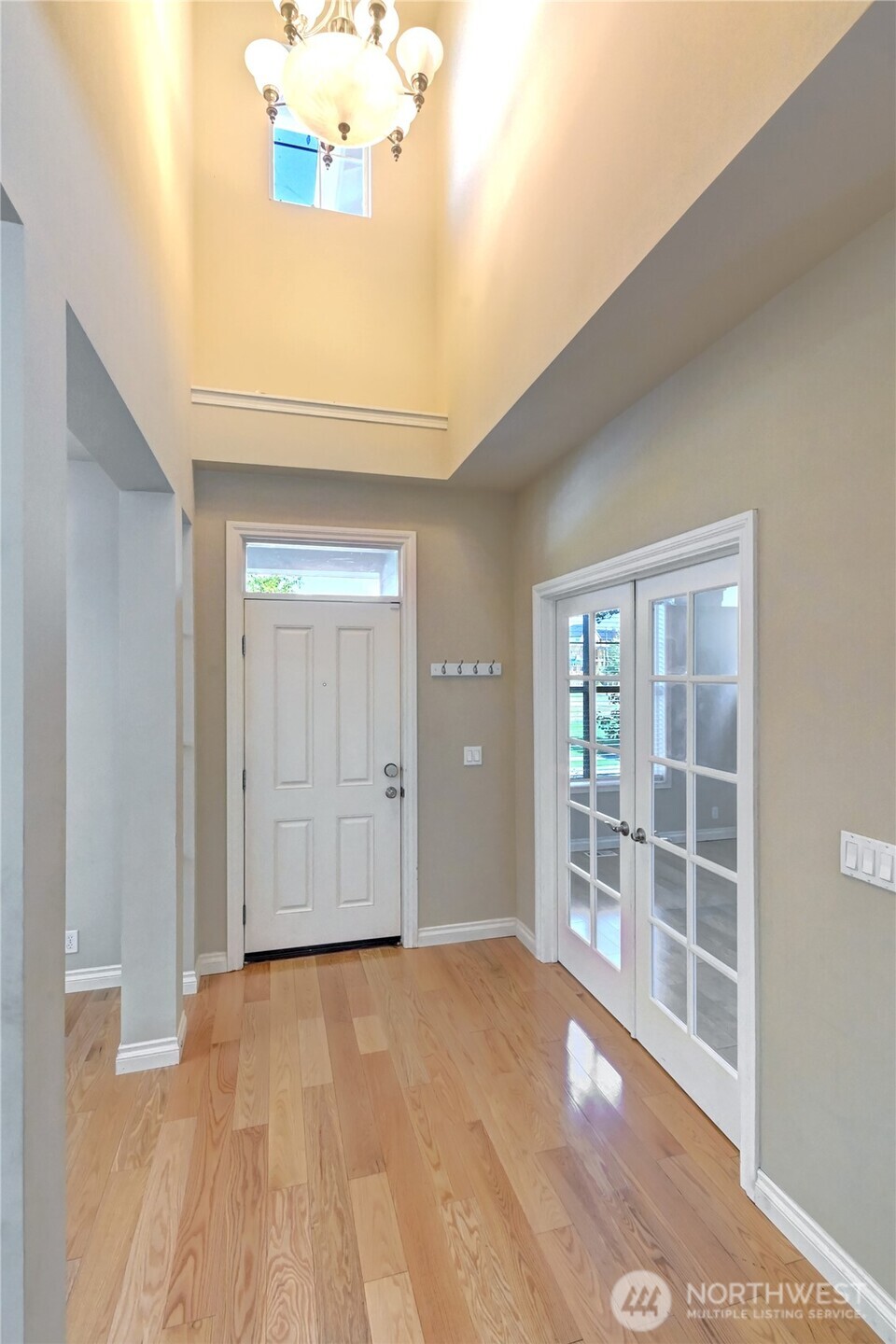 18947 Ne 68th Street Property Photo 2