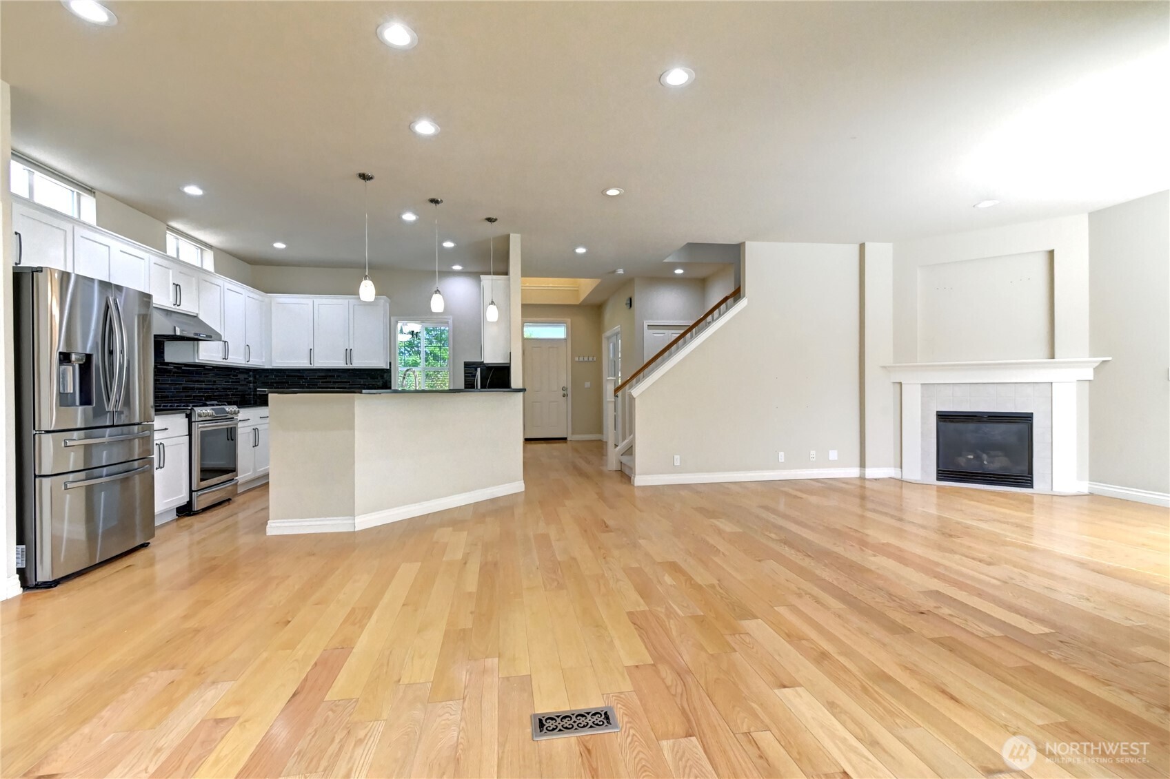 18947 Ne 68th Street Property Photo 14