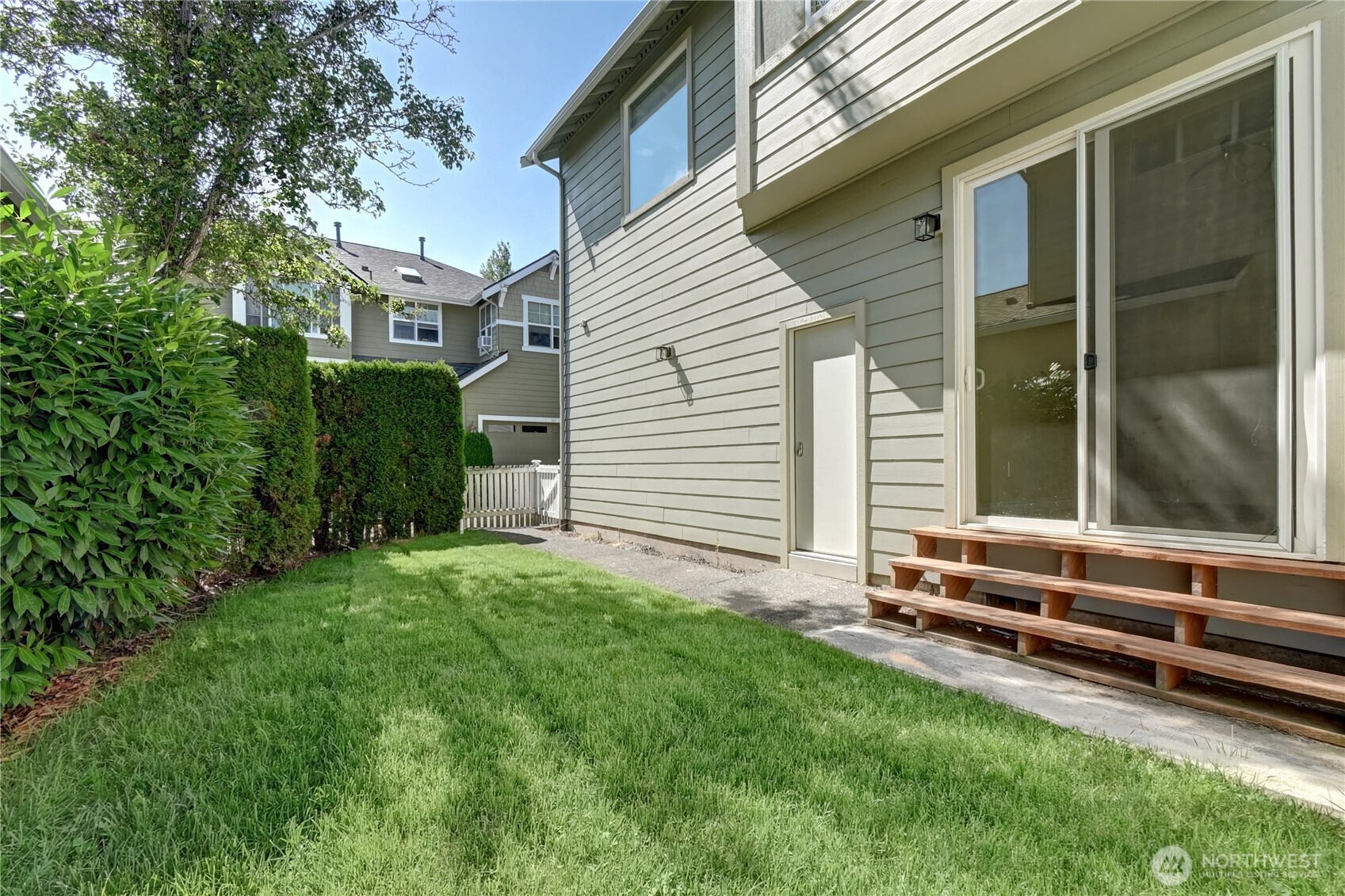 18947 Ne 68th Street Property Photo 22