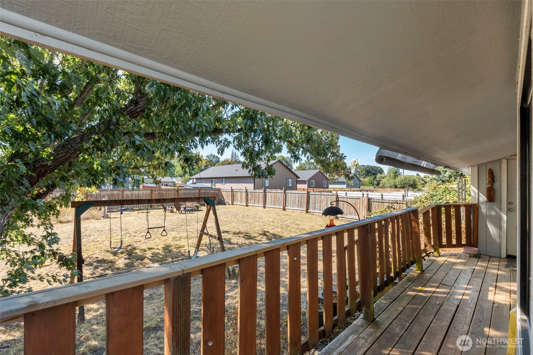 1261 Sw Elzina Street Property Photo 24