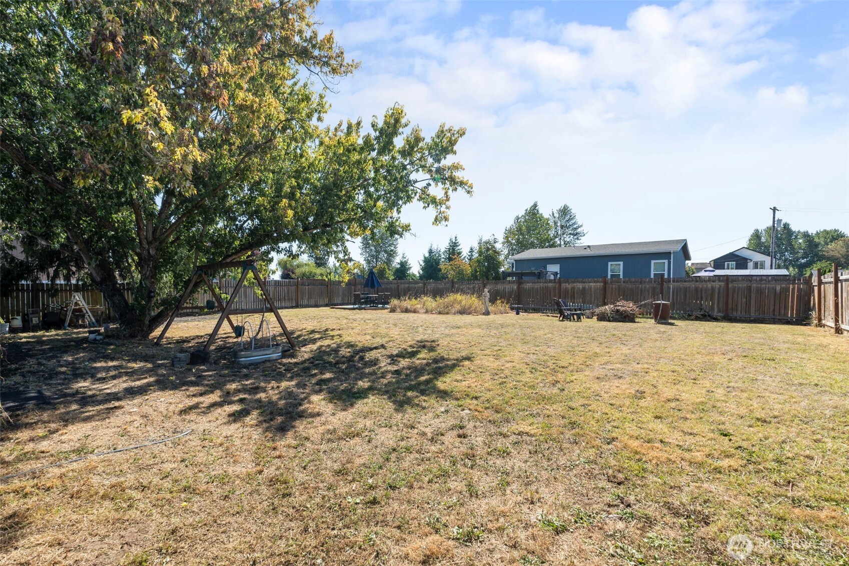1261 Sw Elzina Street Property Photo 25