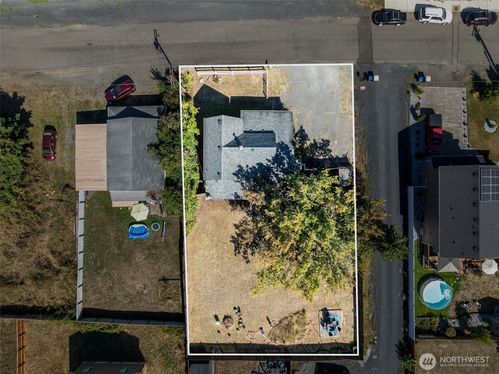 1261 Sw Elzina Street Property Photo 31