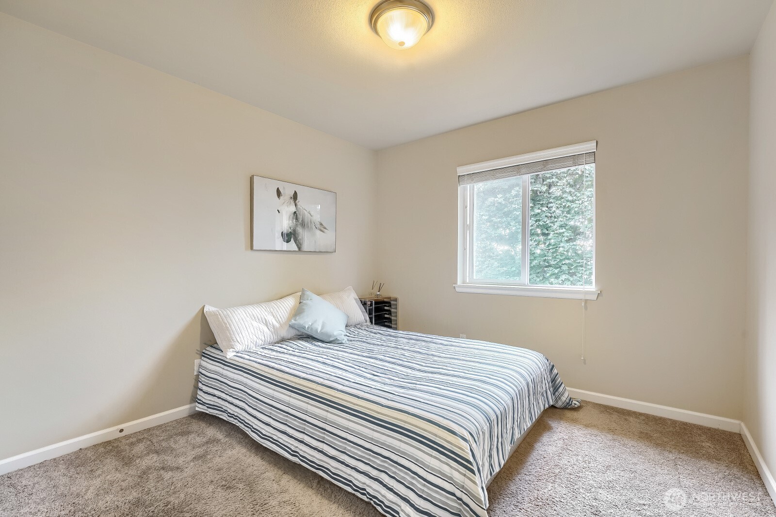 537 Ne Queen Avenue Property Photo 15