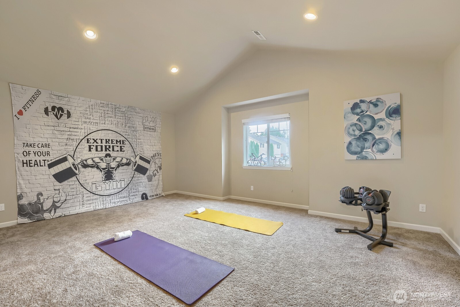 537 Ne Queen Avenue Property Photo 17