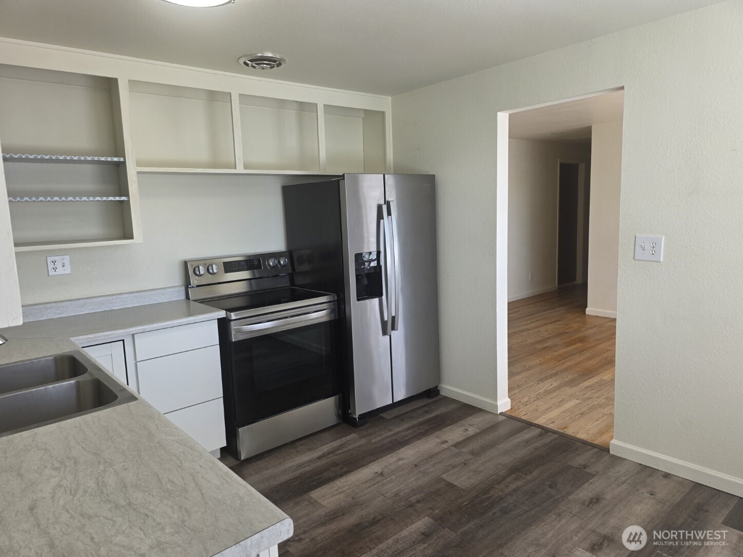 253 N Dale Road Property Photo 1