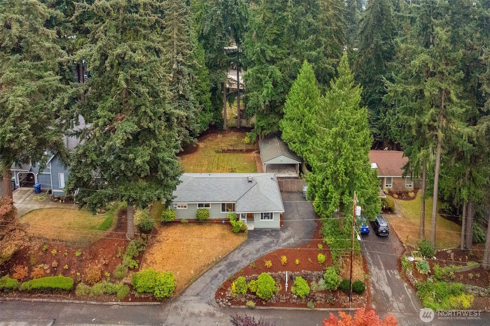 24217 4th Place Property Photo 3