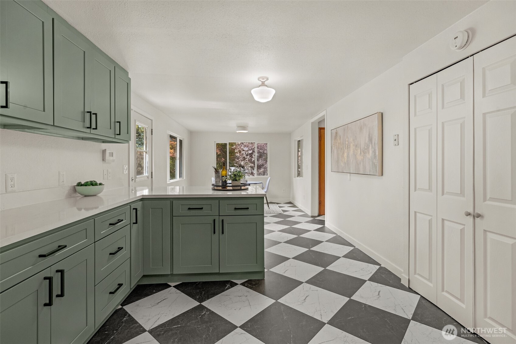 24217 4th Place Property Photo 15