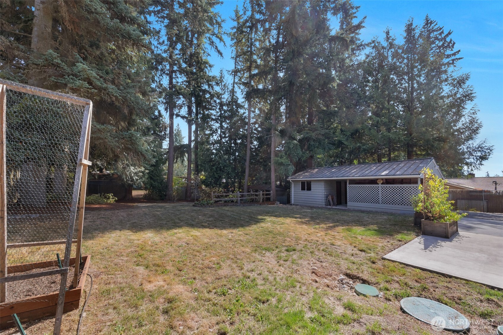 24217 4th Place Property Photo 27