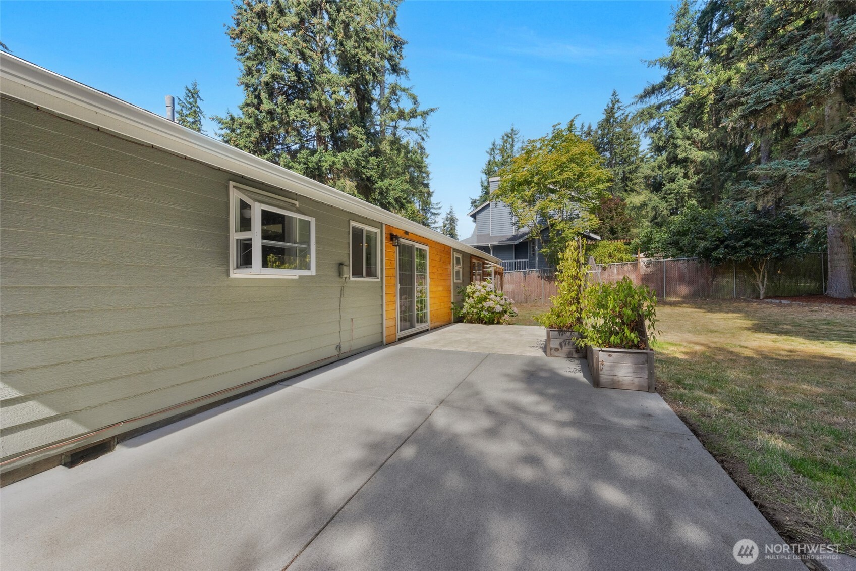24217 4th Place Property Photo 34