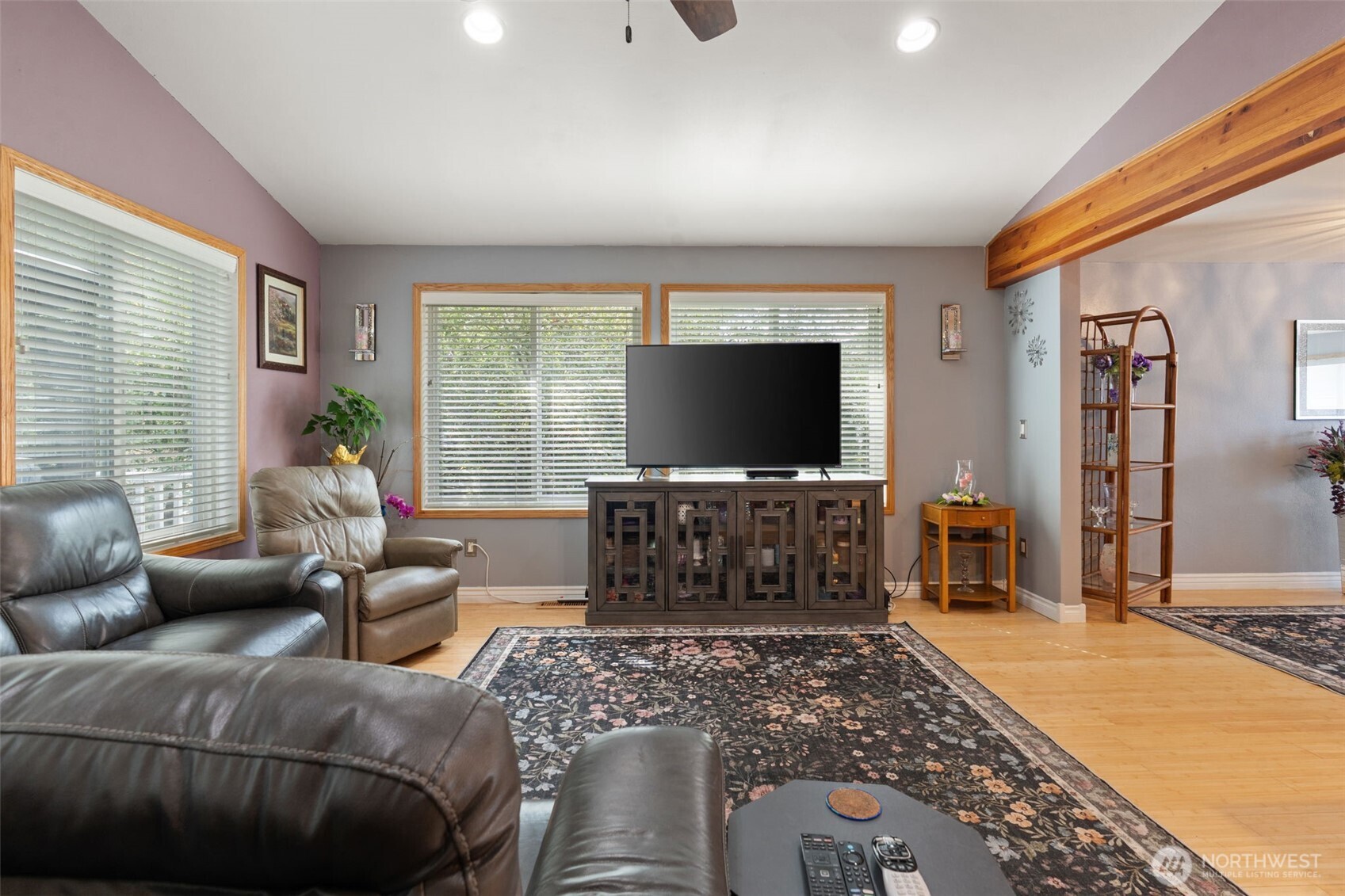 7048 Aegean Boulevard Property Photo 7
