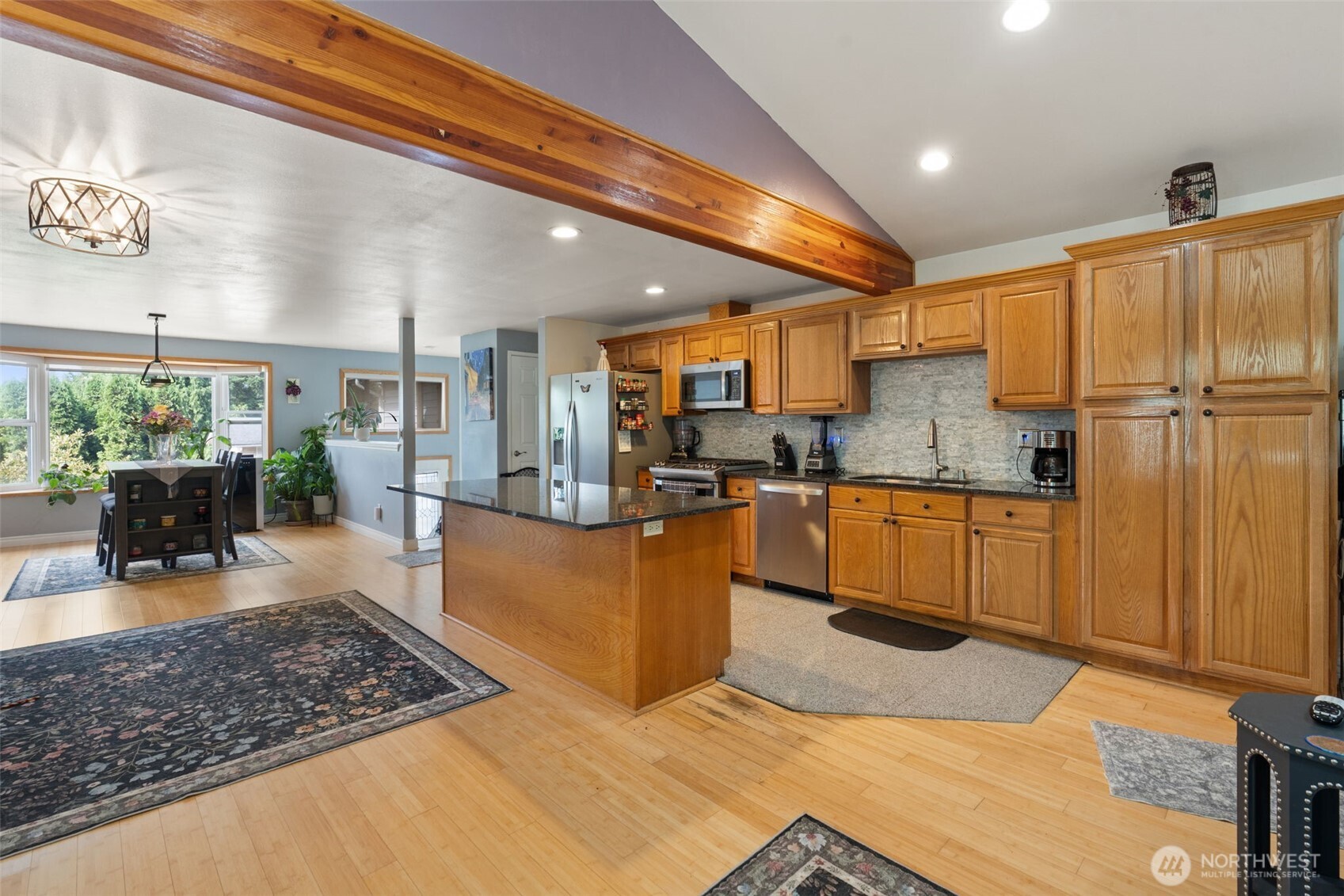 7048 Aegean Boulevard Property Photo 9