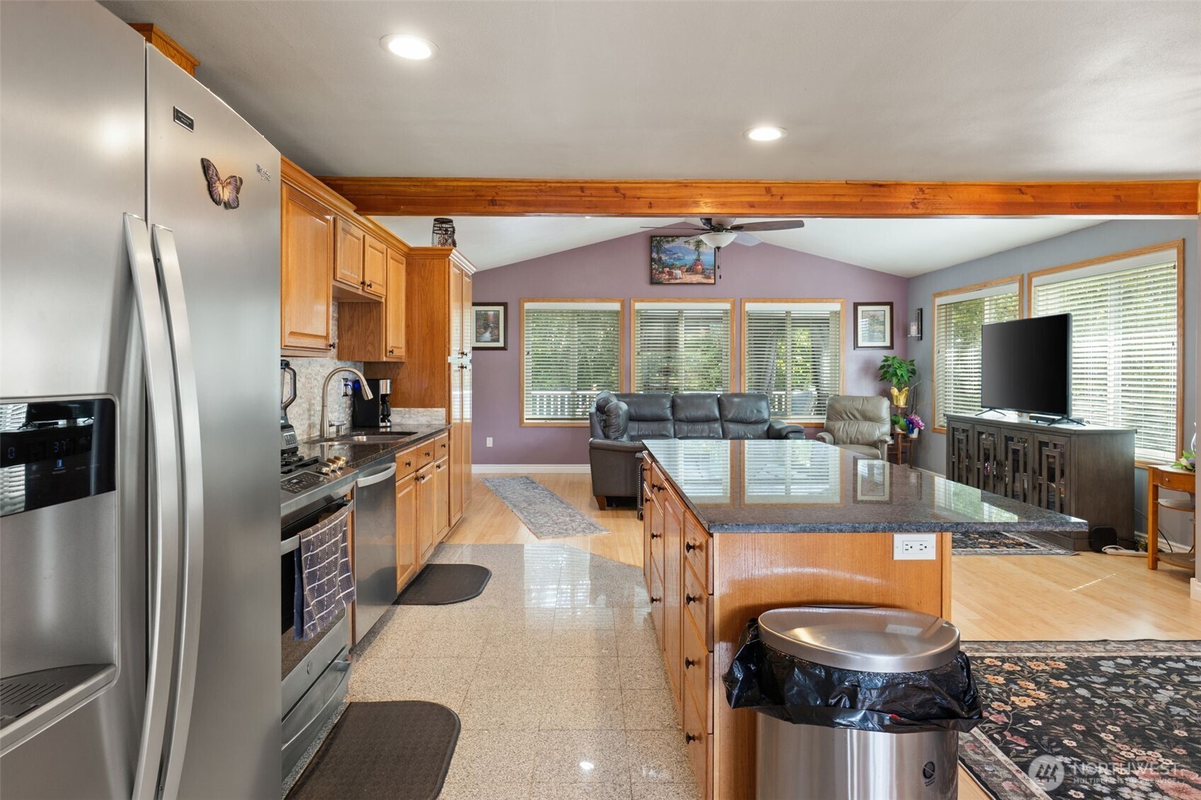 7048 Aegean Boulevard Property Photo 12