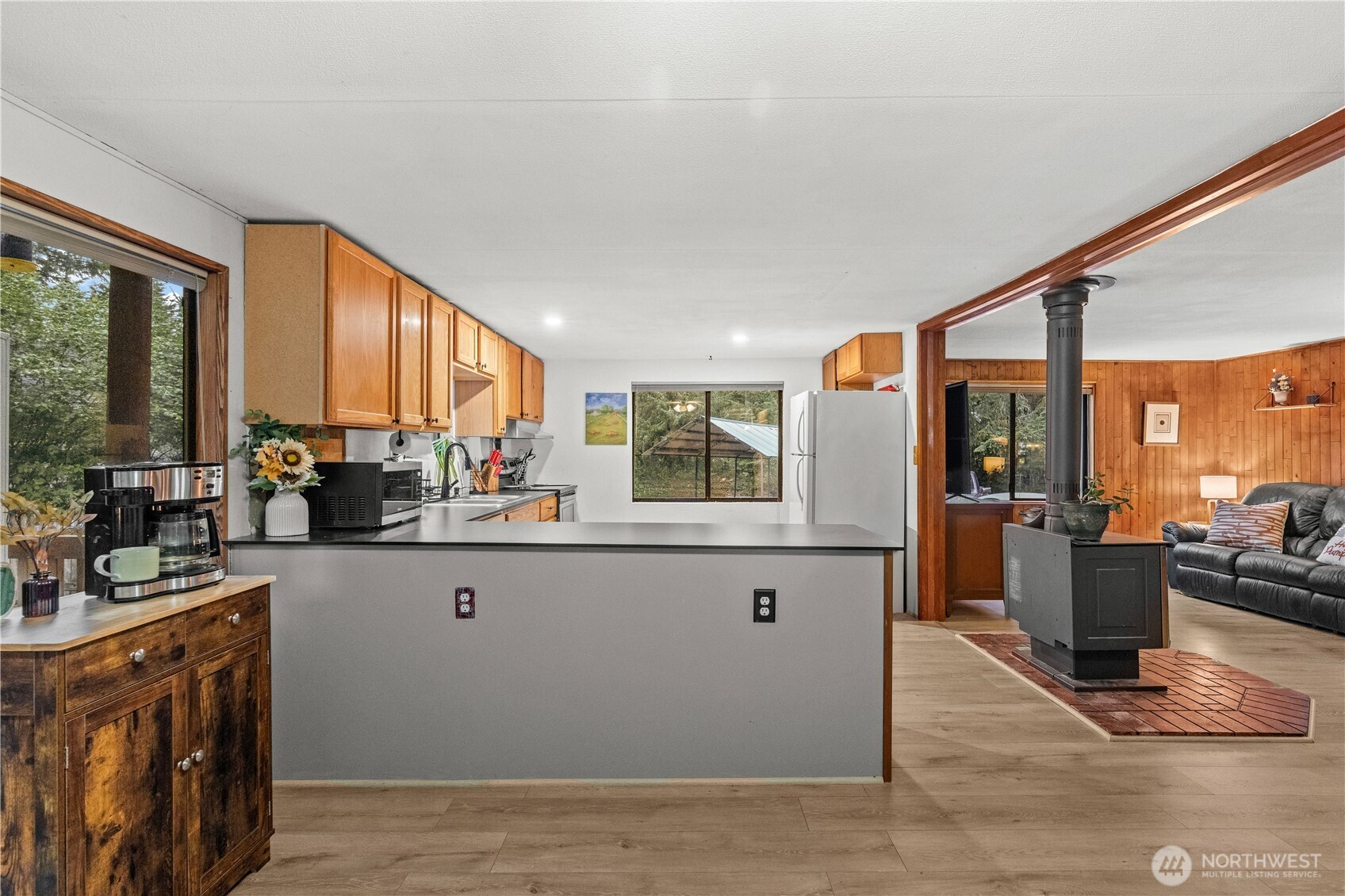 51 Ne Briggadun Drive Property Photo 8