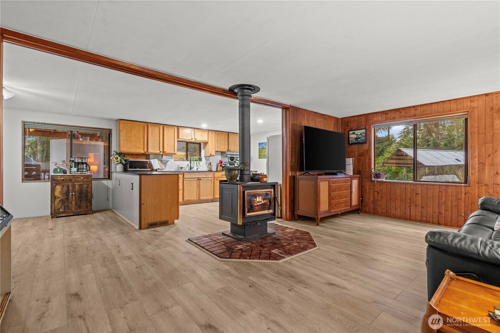51 Ne Briggadun Drive Property Photo 16