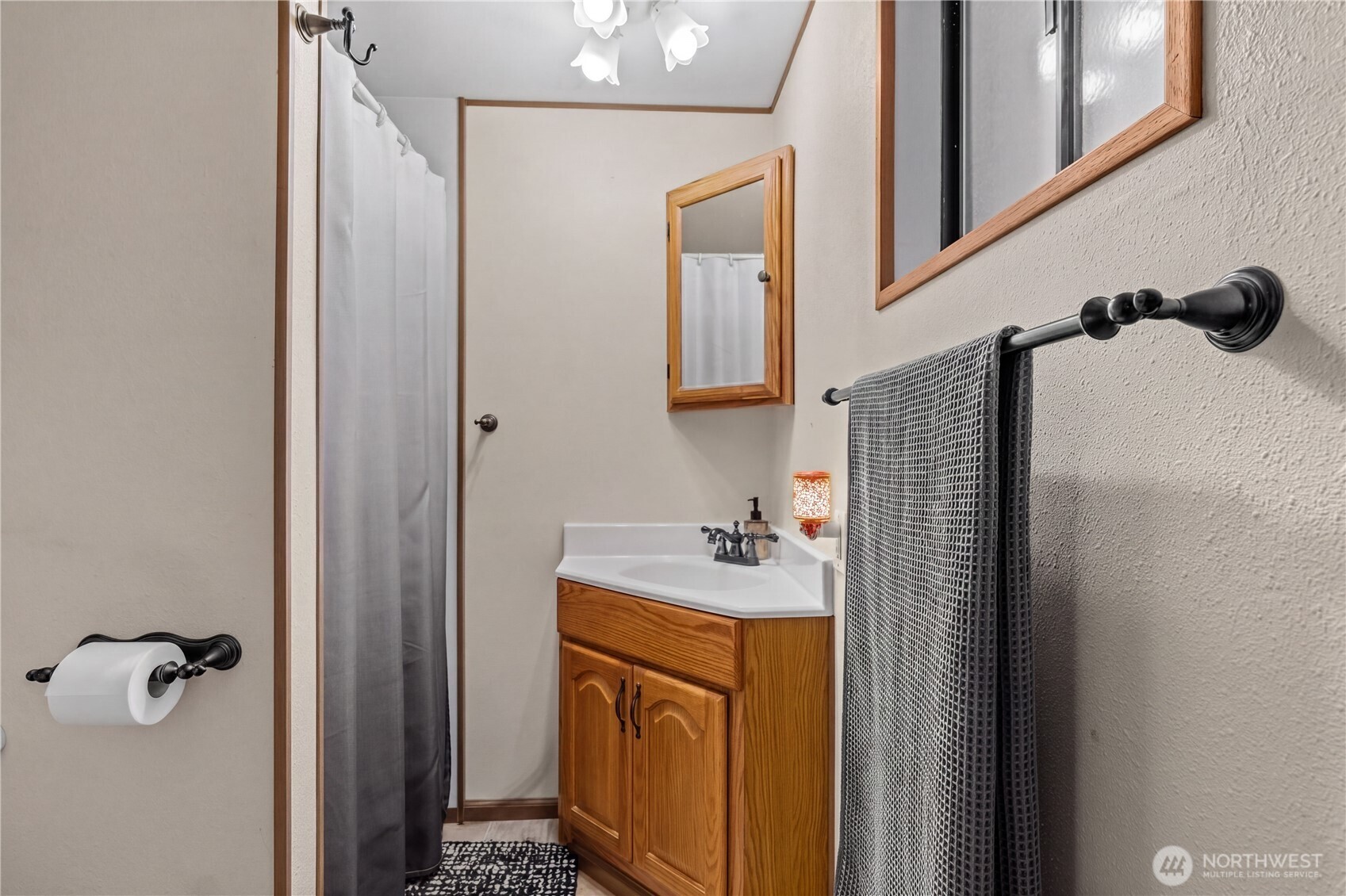51 Ne Briggadun Drive Property Photo 23