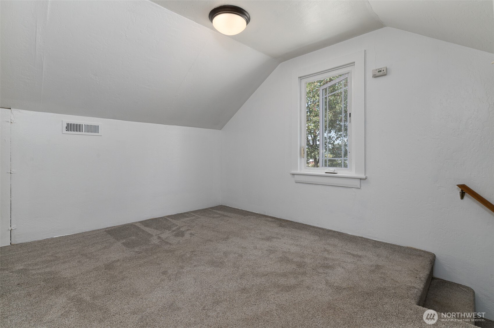 704 Roeder Street Property Photo 20