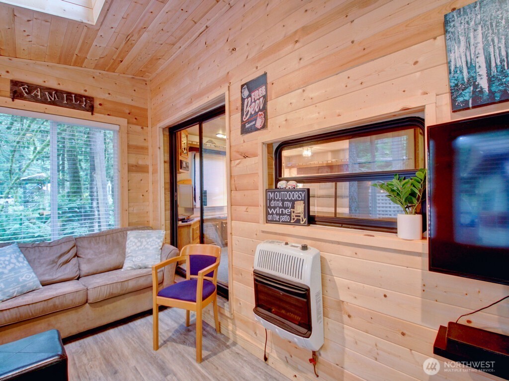 184 Fireside Lodge Circle Property Photo 11