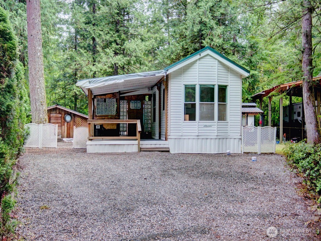 39 Wilderness Way Property Photo 1
