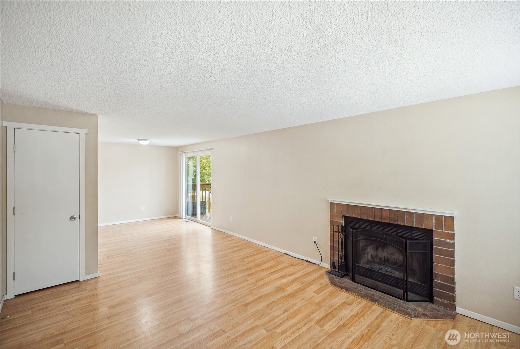 3760 E T Street Property Photo 6