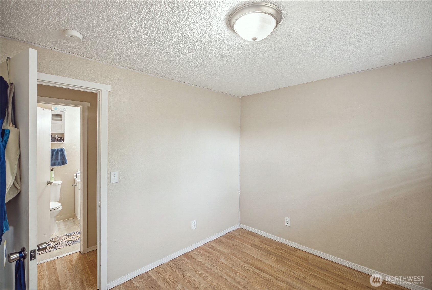 3760 E T Street Property Photo 12