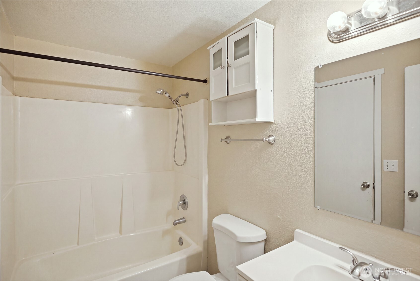 3760 E T Street Property Photo 13