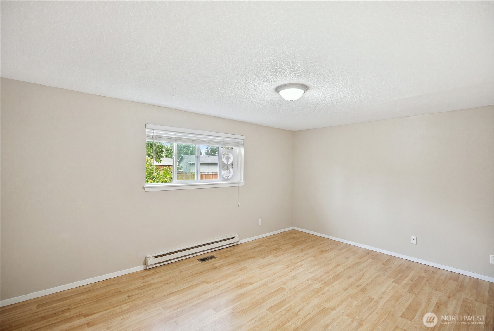 3760 E T Street Property Photo 14