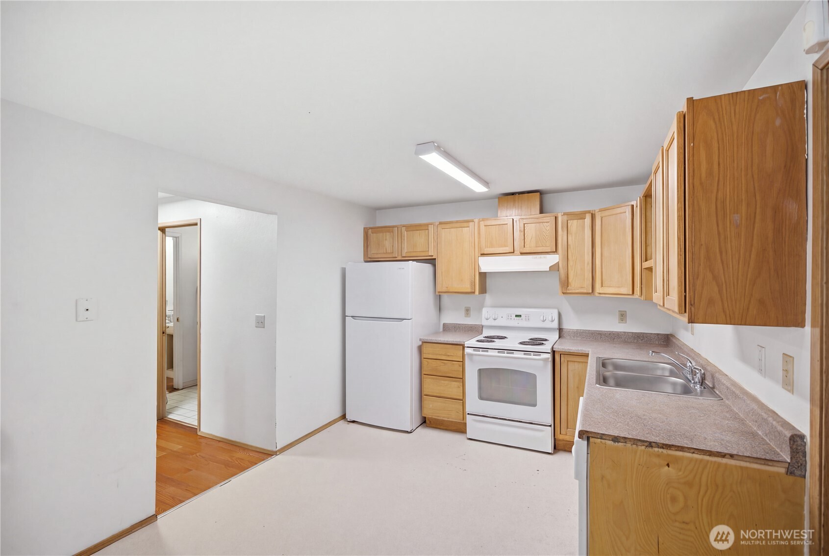 3760 E T Street Property Photo 24