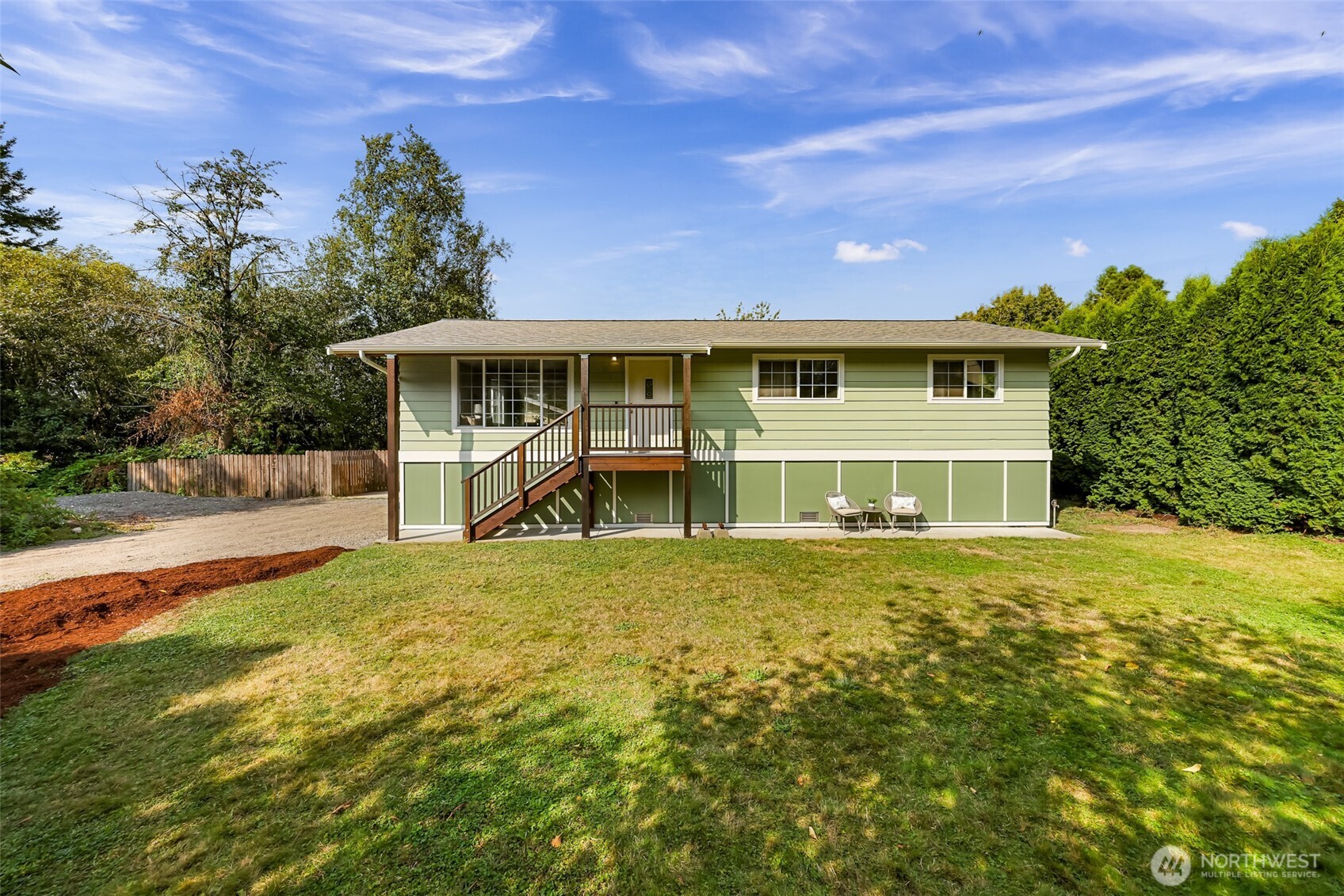 204 Jackson Street Property Photo 6