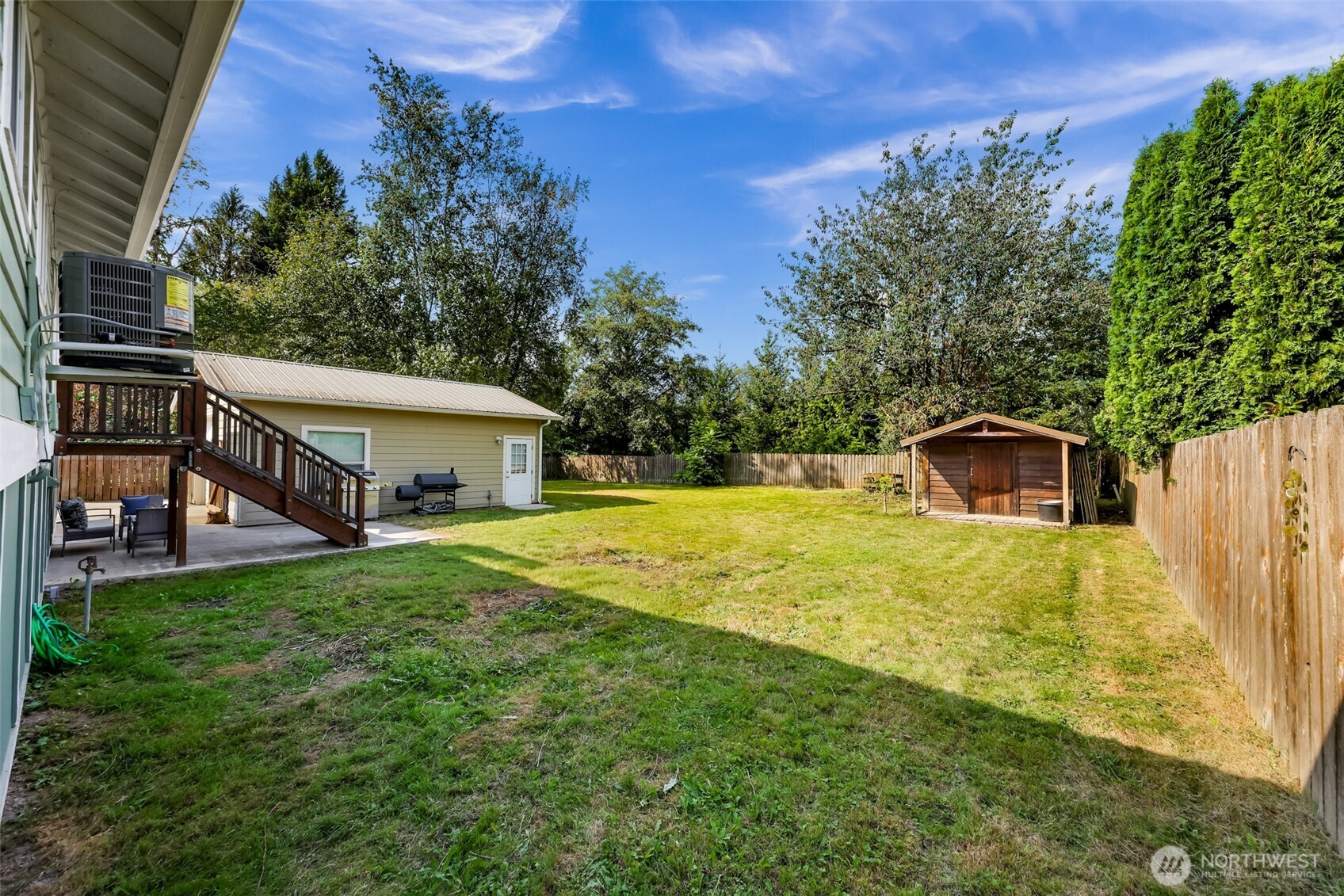 204 Jackson Street Property Photo 8