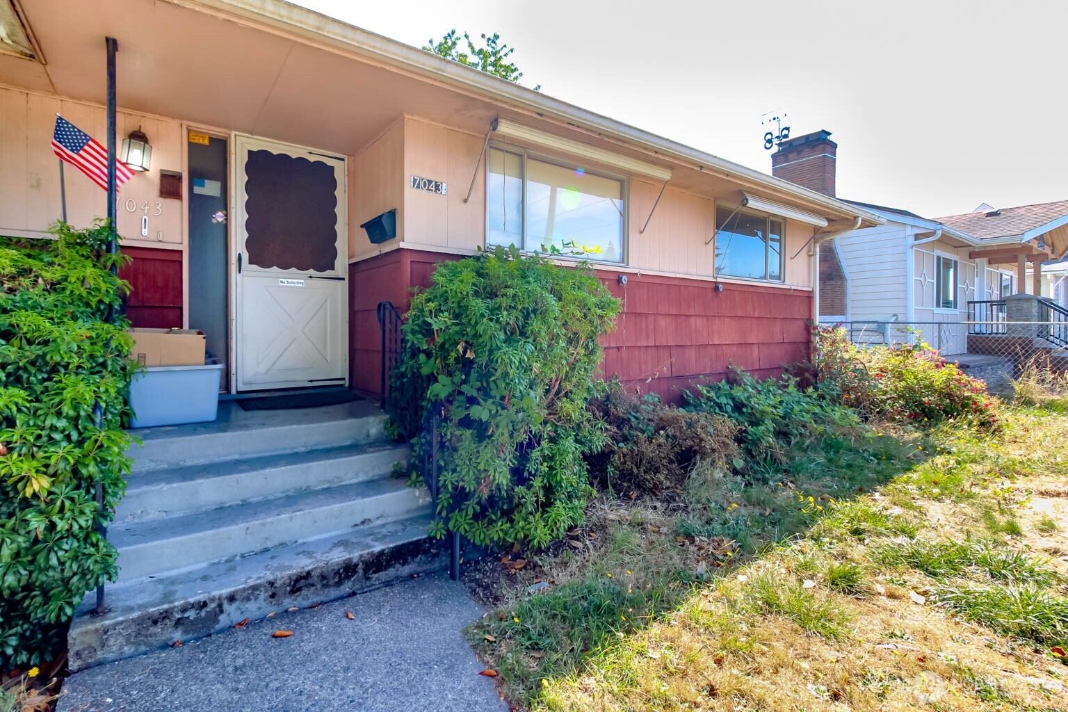 7043 Tacoma Avenue Property Photo 2