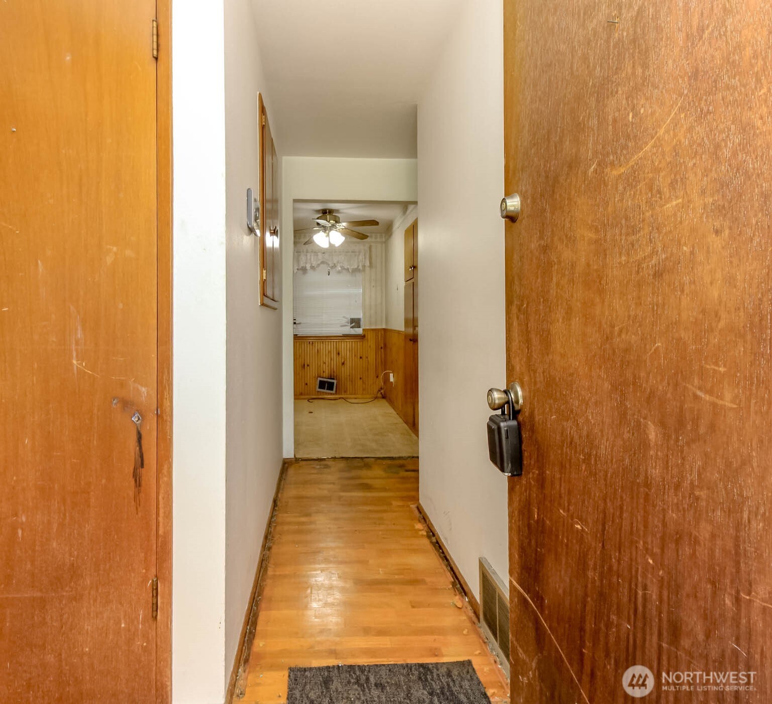 7043 Tacoma Avenue Property Photo 3