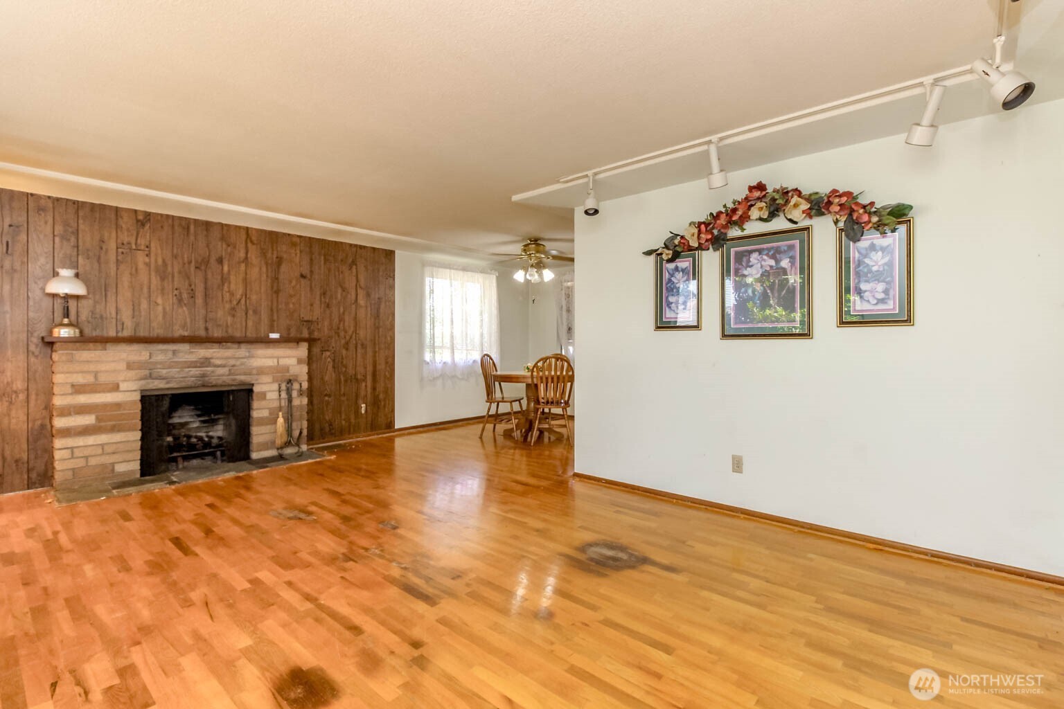 7043 Tacoma Avenue Property Photo 4