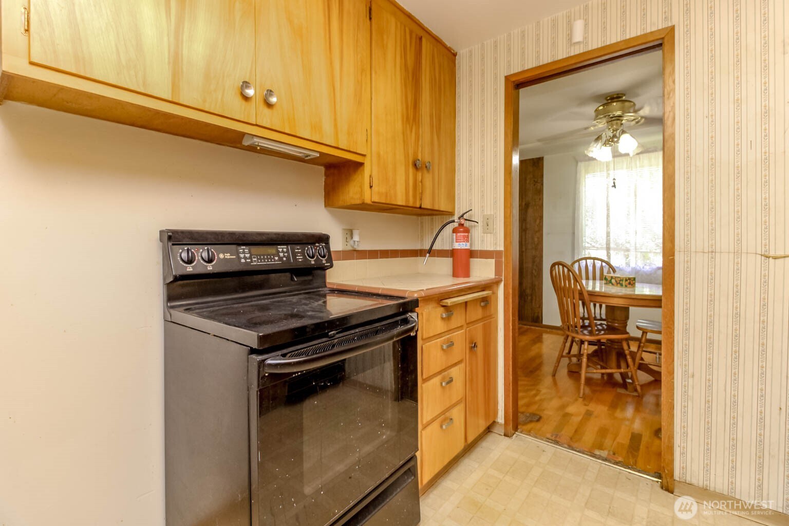 7043 Tacoma Avenue Property Photo 10