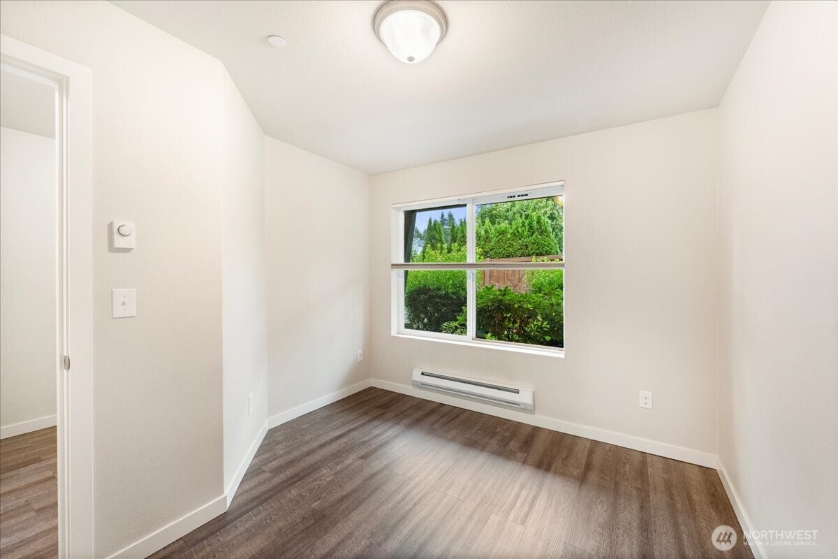 17424 118th Avenue Ct A Property Photo 5