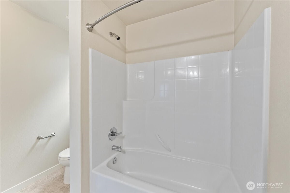 17424 118th Avenue Ct A Property Photo 26