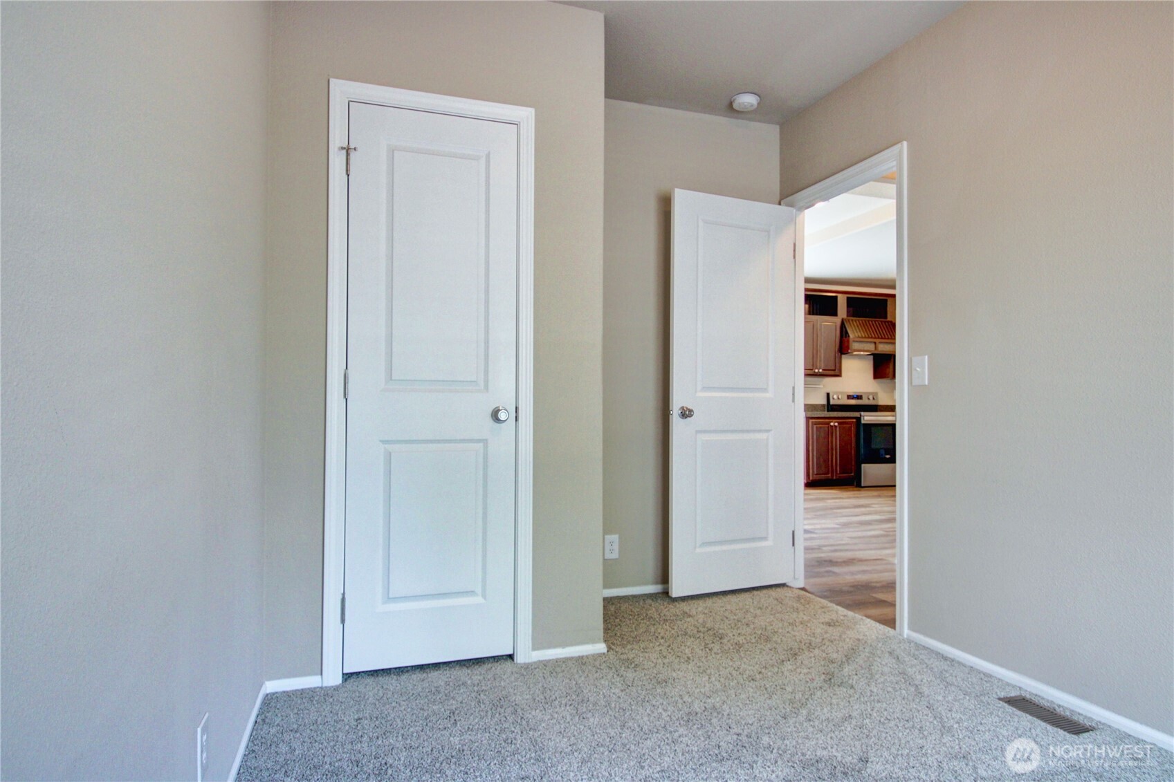 24892 Minkler Road 20 Property Photo 17