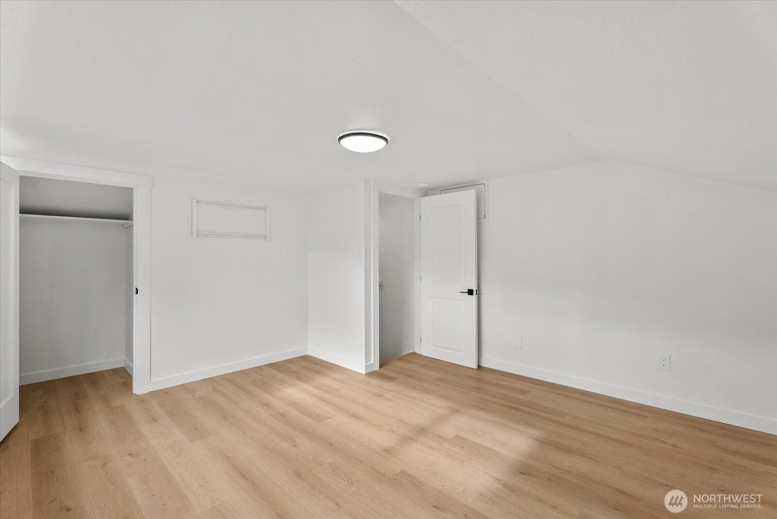 3719 S 12th Street Property Photo 18