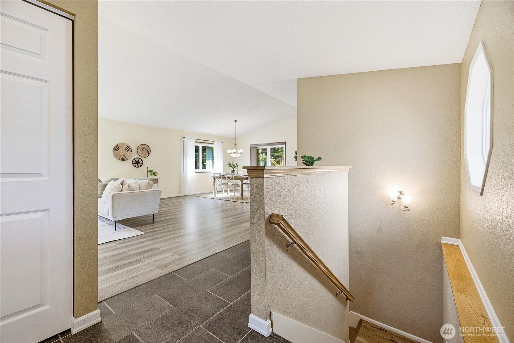 3755 Brownsville Drive Property Photo 15