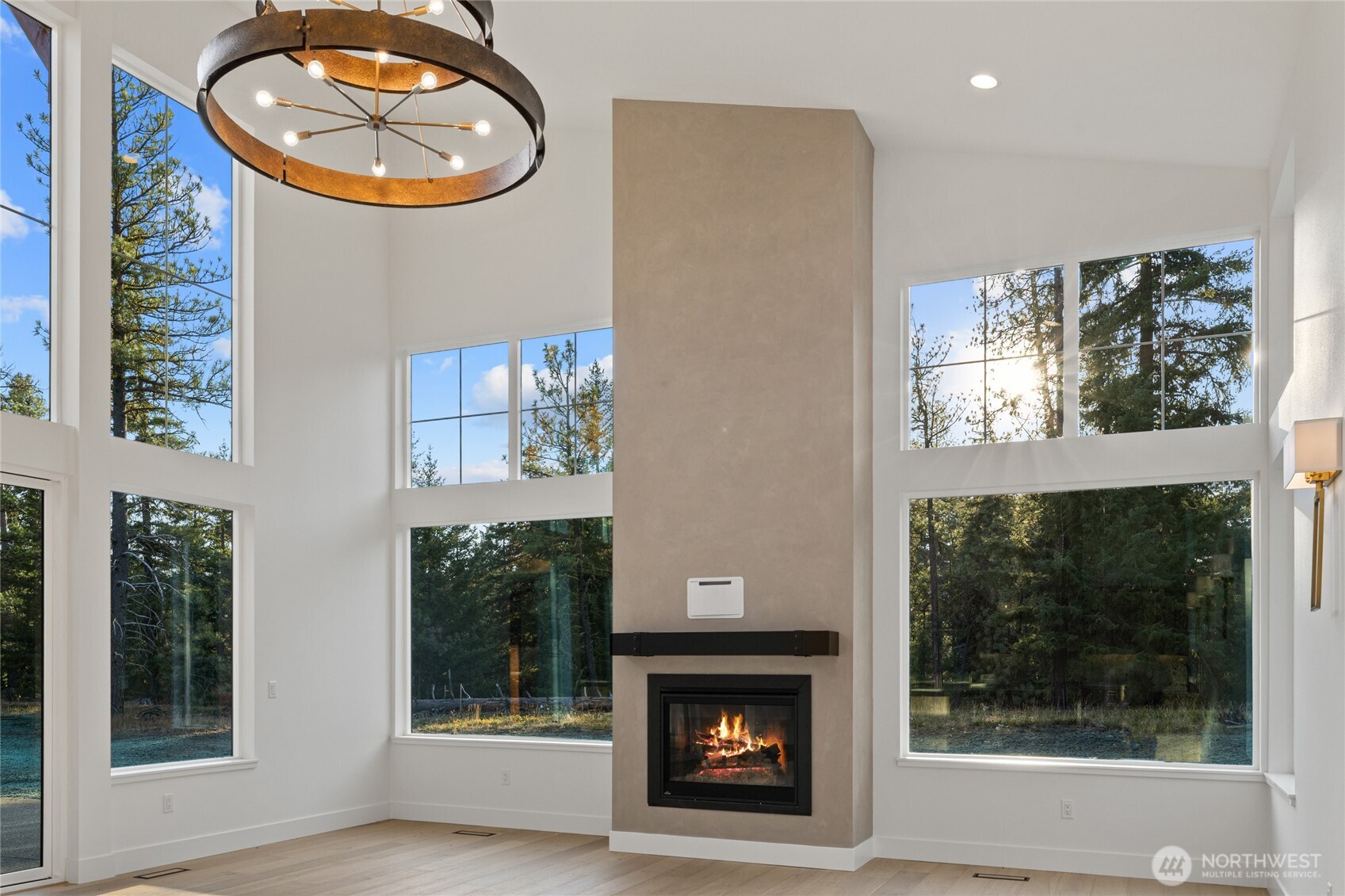 1700 Wanawish Loop Property Photo 4